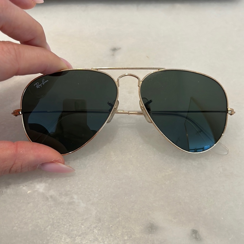 Ray-Ban Aviator Classic Sunglasses